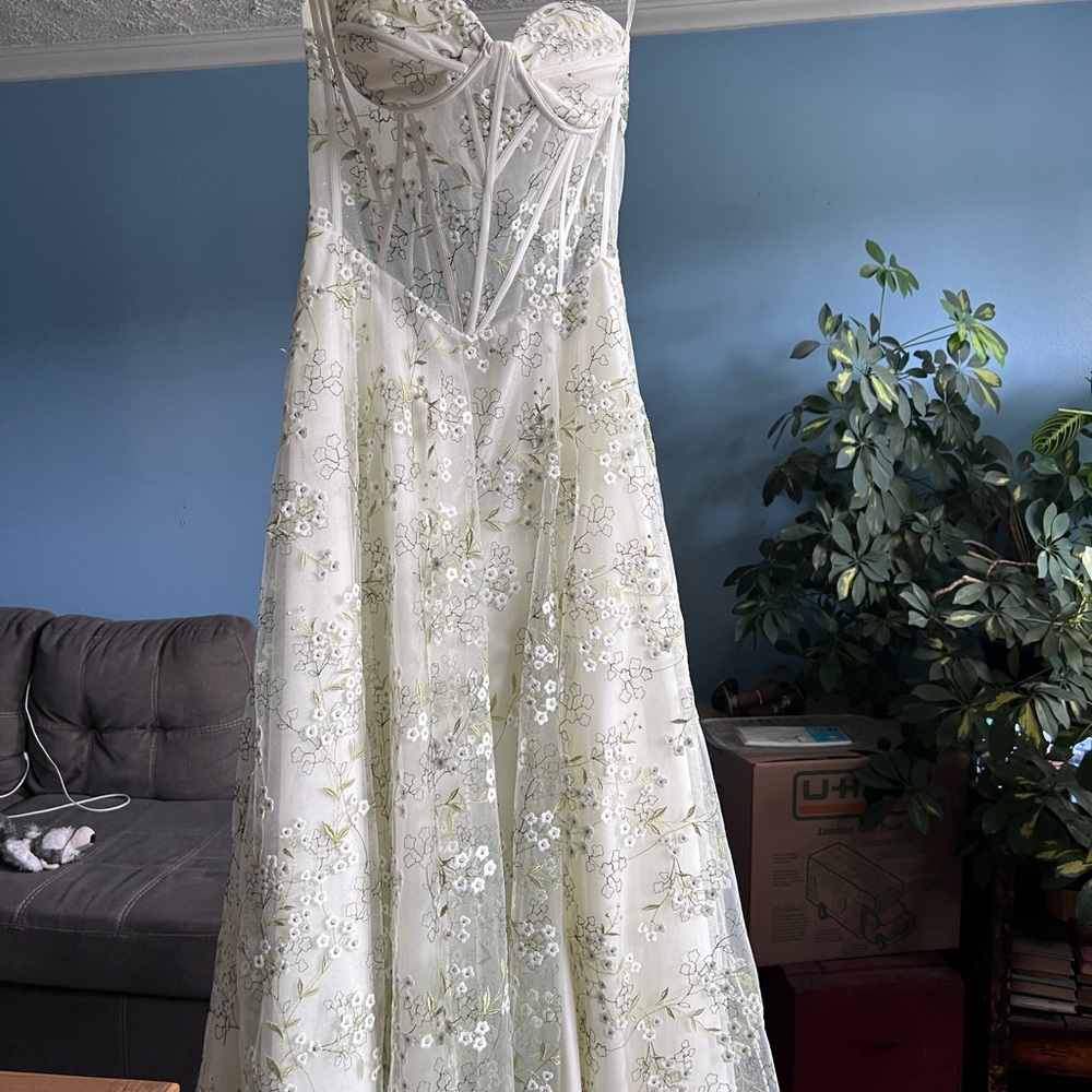 Elegant Floral Embroidered Dress